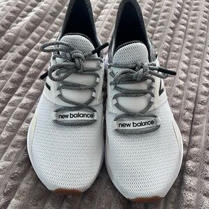 New Balance Fresh Foam Roav